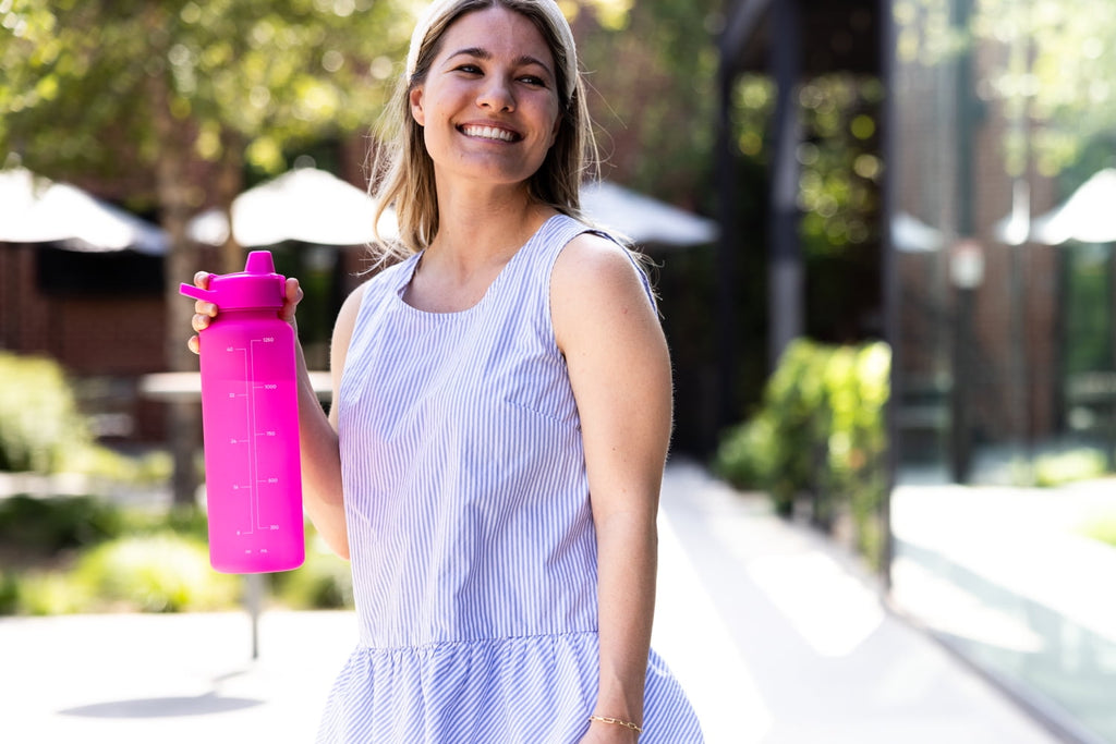 Simple Modern 48 fl oz Reusable Tritan Summit Water Bottle with Silicone Straw Lid|Raspberry Vibes Edition-HMXS