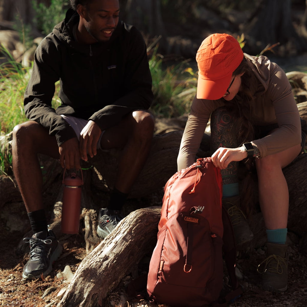 CamelBak Arête™ 18 Hydration Pack 50 oz, Canyon Clay Edition-DDNH