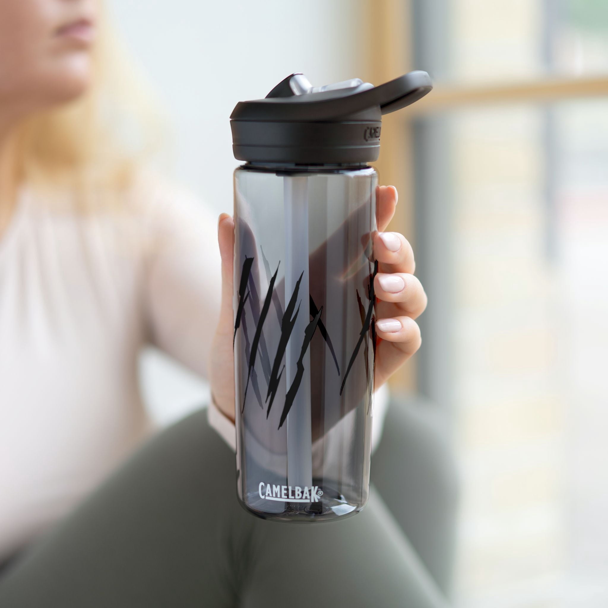 Effete Feline Claw Marks Scratch CamelBak Eddy®  Water Bottle, 20oz\25oz Edition-CHZ1