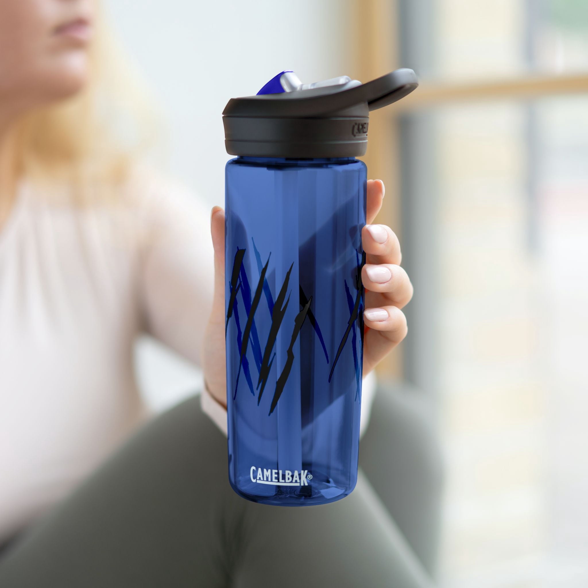 Effete Feline Claw Marks Scratch CamelBak Eddy®  Water Bottle, 20oz\25oz Edition-CHZ1
