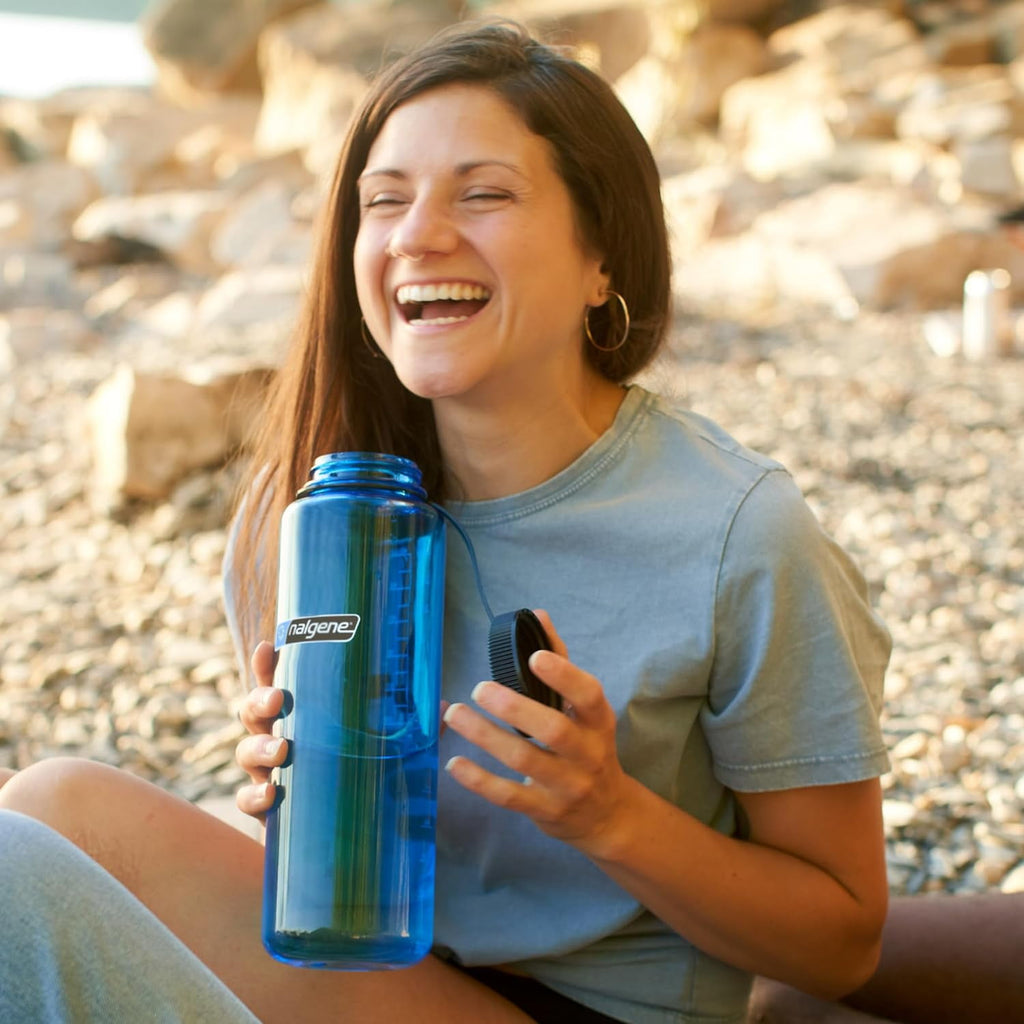 Nalgene Sustain Tritan BPA-Free Water Made with Material Derived from 50% Plastic Waste (using ISCC certified mass balance), 48 OZ, Wide Mouth, Cerulean Edition-LNDX