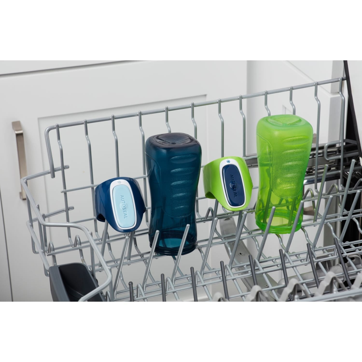 Contigo Kids Trekker Water Bottle with AUTOSEAL Lid Navy Blue and Granny Smith Green, 14 fl oz., 2-pack Edition-1P9S