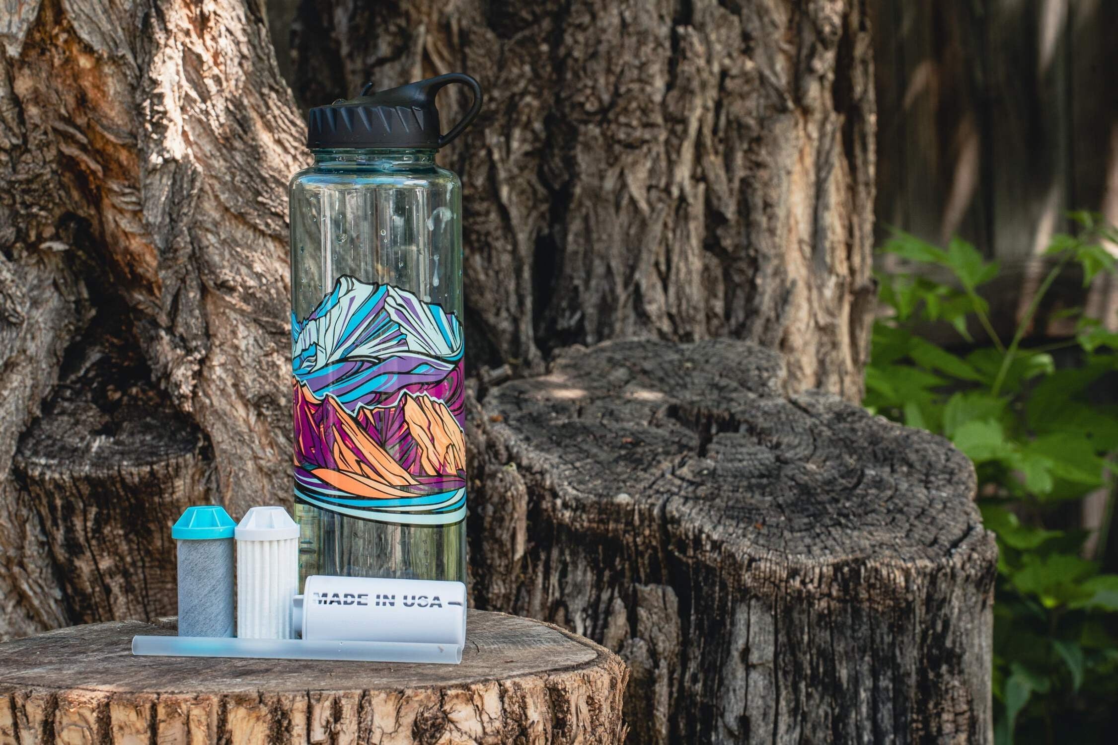 Epic Water Filters Nalgene OG Sustain Tritan USA Made Water Bottle and 75 Gallon Filter - Removes 99.99% of Water Impurities, 32oz, Leggitt Art Edition-VNZ2