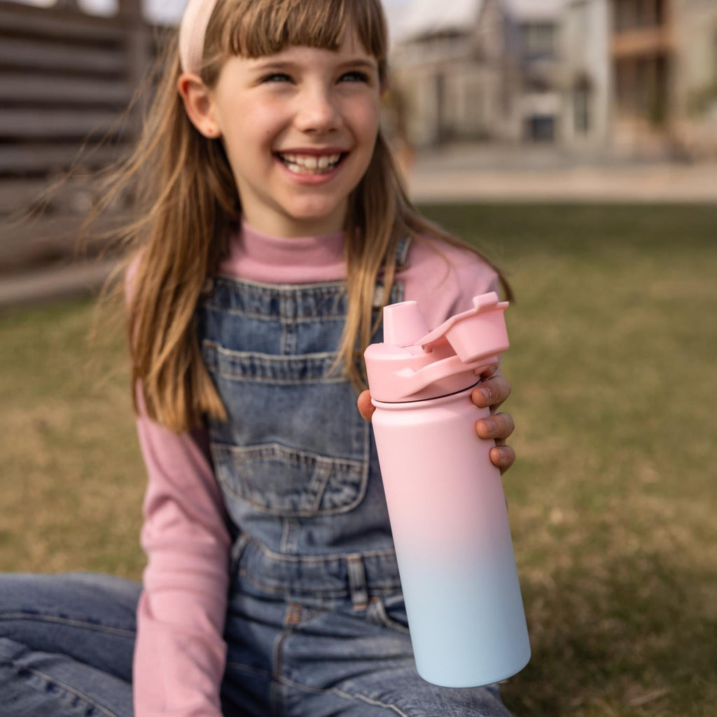 Simple Modern 18 fl oz Insulated Stainless Steel Summit Water Bottle with Covered Silicone Straw Lid | Sweet Taffy Edition-R0X0