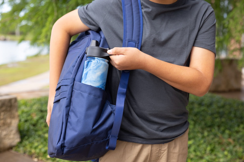 Simple Modern 18 fl oz Insulated Stainless Steel Summit Water Bottle with Covered Silicone Straw Lid | Sweet Taffy Edition-R0X0