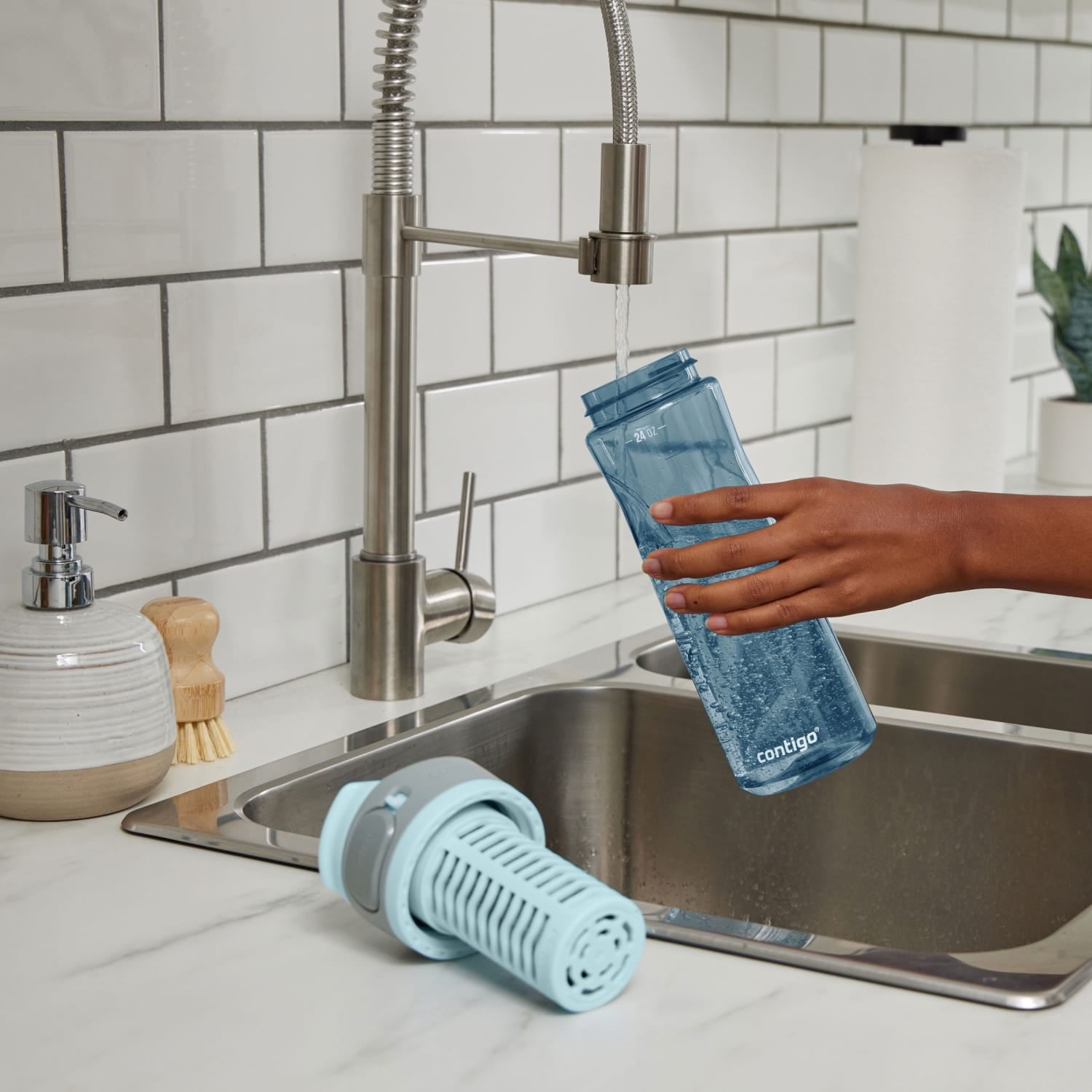 (2 pack) Contigo Clybourn Plastic FreeFlow Filter Water Bottle with AUTOSEAL Lid 24 oz., Dark Ice, with Replacable Filter Edition-2WYF