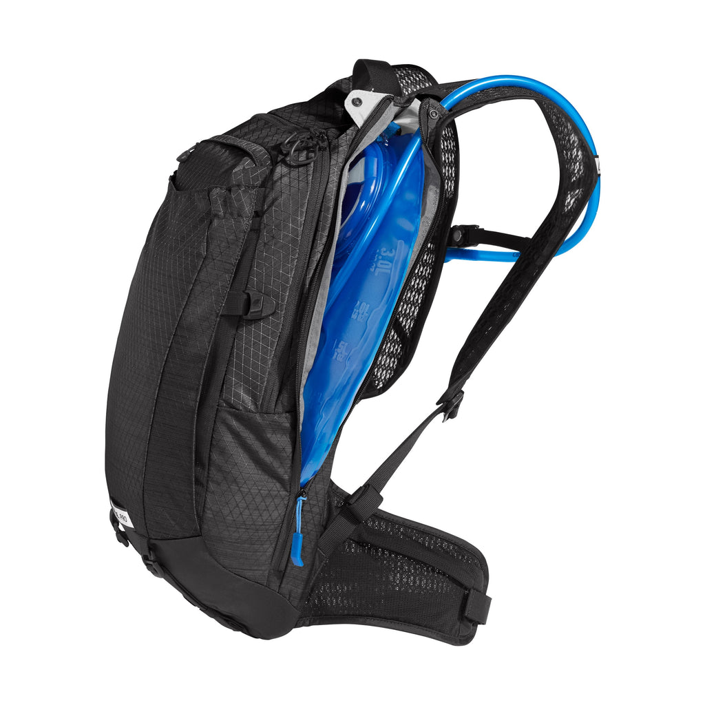 Camelbak M.U.L.E. Pro 14 100oz, Black Edition-N0ND